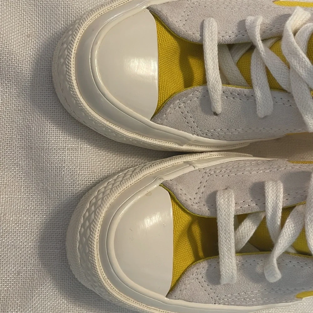 Converse CHUCK 70 Sneakers Low Top Yellow Egret Suede